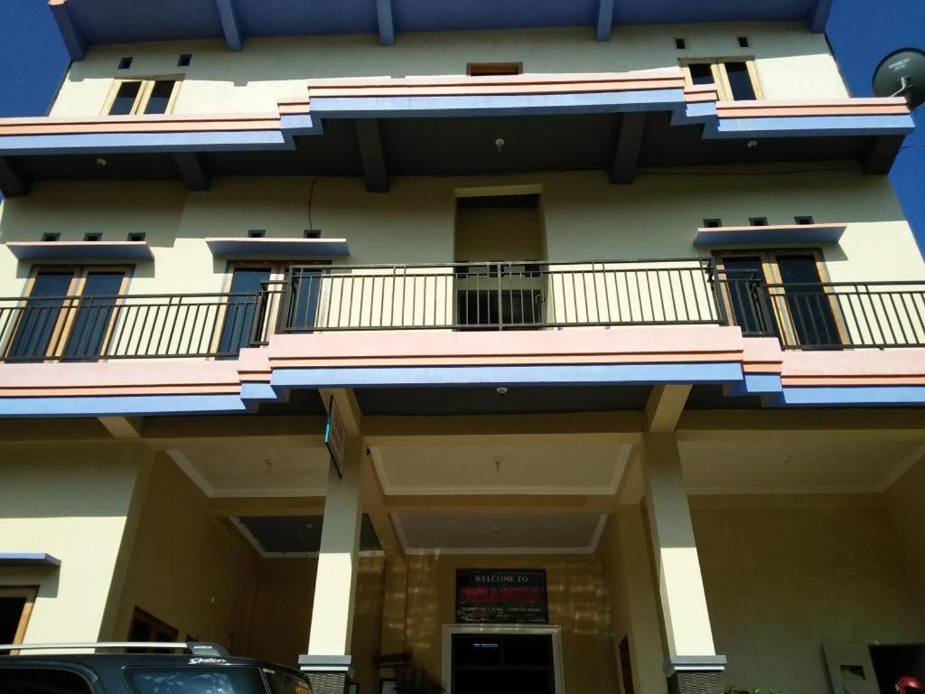 Siola Hotel Labuan Bajo Exterior foto